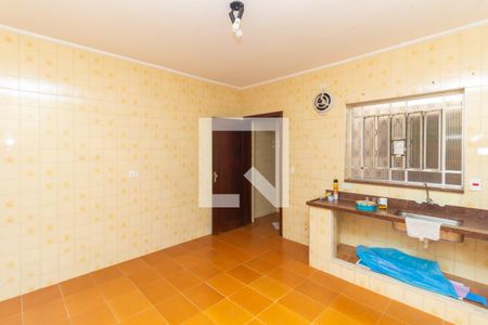 Cozinha de casa para alugar com 2 quartos, 100m² em Vila São José, São Paulo