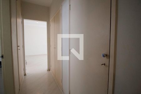 Apartamento à venda com 140m², 3 quartos e 1 vaga Apartamento à venda com 140m², 3 quartos e 1 vagaCorredor