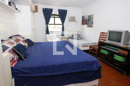 Casa à venda com 1000m², 5 quartos e 7 vagasSuíte 3