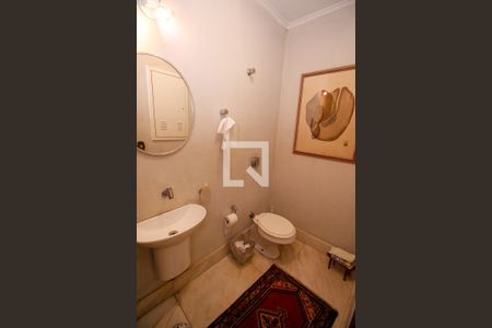 Casa à venda com 1000m², 5 quartos e 7 vagasLavabo