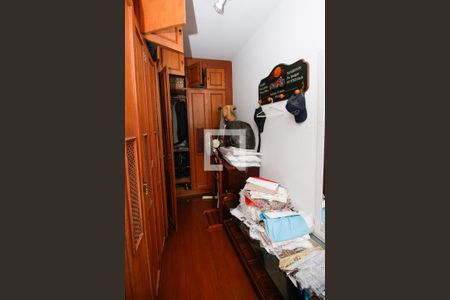Casa à venda com 1000m², 5 quartos e 7 vagasCloset Suíte 1