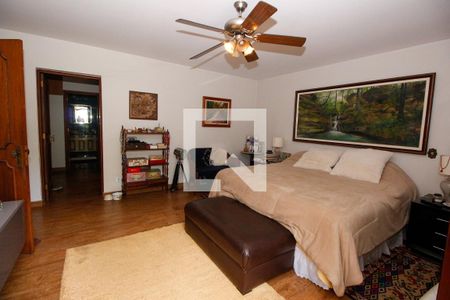 Casa à venda com 1000m², 5 quartos e 7 vagasSuíte 5