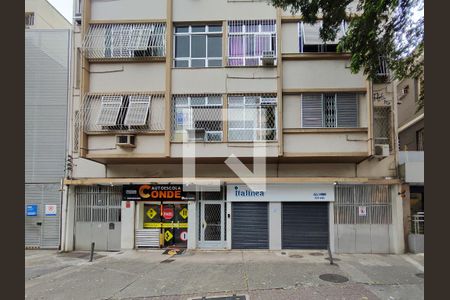 Apartamento para alugar com 130m², 3 quartos e 1 vaga Apartamento para alugar com 130m², 3 quartos e 1 vagaFachada /Placa