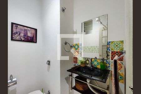 Apartamento para alugar com 130m², 3 quartos e 1 vaga Apartamento para alugar com 130m², 3 quartos e 1 vagaBanheiro de serviço