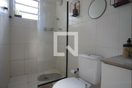 Banheiro Corredor de kitnet/studio para alugar com 1 quarto, 33m² em Passo D’areia, Porto Alegre