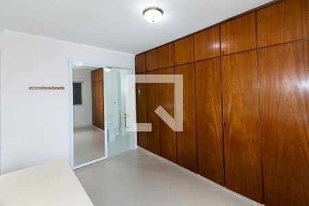 Apartamento à venda com 71m², 2 quartos e 1 vagaSuíte