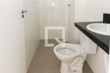 Apartamento para alugar com 34m², 2 quartos e sem vagaBanheiro