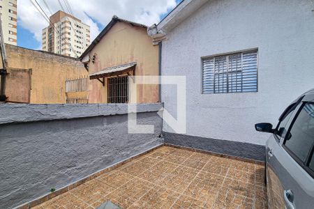 Garagem de casa para alugar com 0 quarto, 50m² em Quinta da Paineira, São Paulo