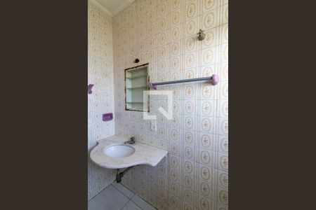 Casa à venda com 385m², 2 quartos e 4 vagas Casa à venda com 385m², 2 quartos e 4 vagasBanheiro