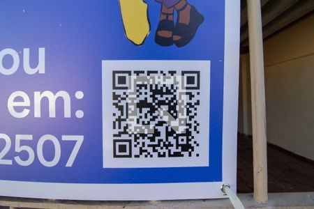 Casa à venda com 385m², 2 quartos e 4 vagas Casa à venda com 385m², 2 quartos e 4 vagasPlaquinha