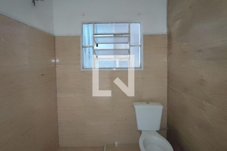 Casa à venda com 100m², 3 quartos e 2 vagasBanheiro Social