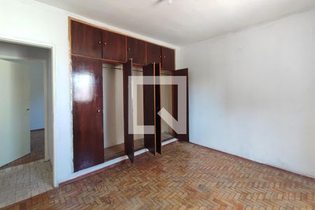 Casa à venda com 100m², 3 quartos e 2 vagasQuarto 2