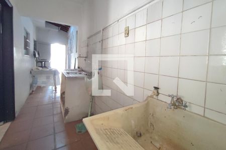 Casa à venda com 100m², 3 quartos e 2 vagasÁrea de Serviço