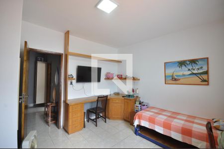 Casa à venda com 157m², 3 quartos e 2 vagasQuarto 3