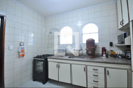 Casa à venda com 157m², 3 quartos e 2 vagasCozinha