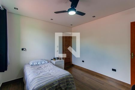 Casa à venda com 90m², 4 quartos e 3 vagas Casa à venda com 90m², 4 quartos e 3 vagasQuarto 2