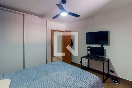 Casa à venda com 90m², 4 quartos e 3 vagas Casa à venda com 90m², 4 quartos e 3 vagasQuarto 1