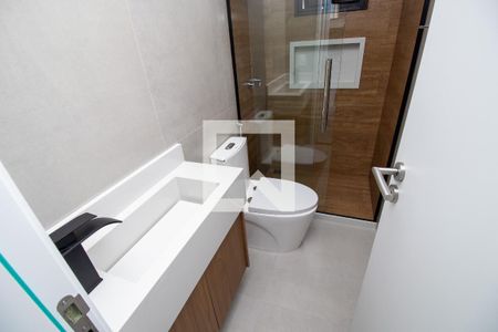 Casa de condomínio à venda com 300m², 4 quartos e 3 vagasBanheiro quarto 1