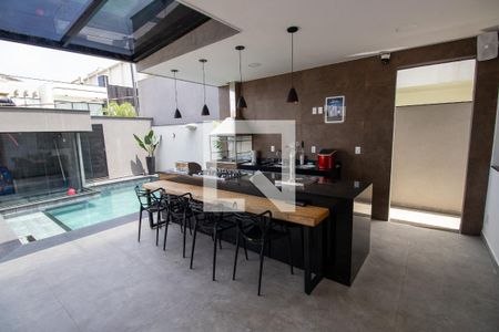 Casa de condomínio à venda com 300m², 4 quartos e 3 vagasÁrea gourmet