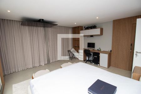 Casa de condomínio à venda com 300m², 4 quartos e 3 vagasQuarto 4