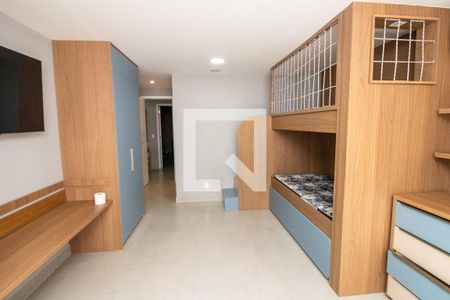 Casa de condomínio à venda com 300m², 4 quartos e 3 vagasQuarto 3