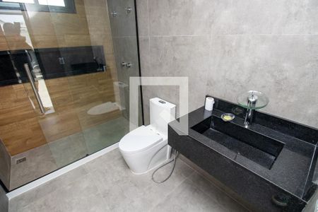 Casa de condomínio à venda com 300m², 4 quartos e 3 vagasBanheiro terraço