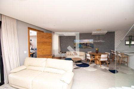 Casa de condomínio à venda com 300m², 4 quartos e 3 vagasSala