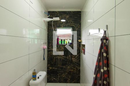 Casa à venda com 125m², 4 quartos e 1 vaga Casa à venda com 125m², 4 quartos e 1 vagaBanheiro da Suíte