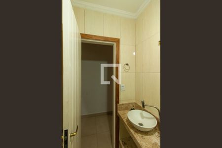 Casa à venda com 125m², 4 quartos e 1 vaga Casa à venda com 125m², 4 quartos e 1 vagaBanheiro 2