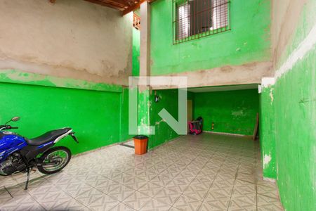 Casa à venda com 125m², 4 quartos e 1 vaga Casa à venda com 125m², 4 quartos e 1 vagaGaragem