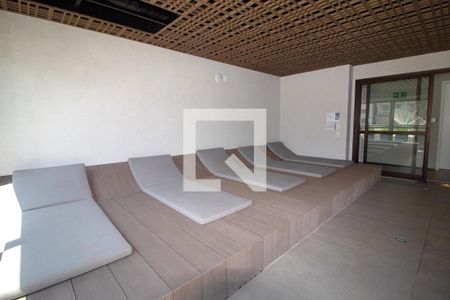 Studio à venda com 40m², 1 quarto e sem vagaÁrea comum - Piscina