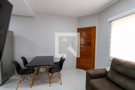 Sala de casa de condomínio para alugar com 2 quartos, 90m² em Nonoai, Porto Alegre
