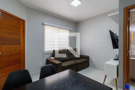 Sala de casa de condomínio para alugar com 2 quartos, 90m² em Nonoai, Porto Alegre
