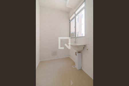 Casa para alugar com 41m², 2 quartos e 1 vagaÁrea de serviço