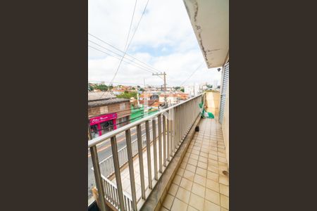 Casa à venda com 140m², 3 quartos e 2 vagasVaranda da Suite