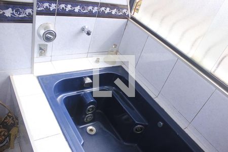 Apartamento à venda com 128m², 3 quartos e 2 vagasBanheiro da suíte 1