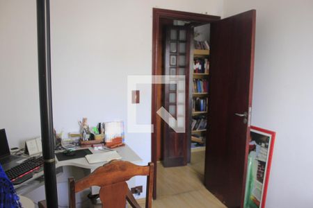 Apartamento à venda com 128m², 3 quartos e 2 vagasQuarto