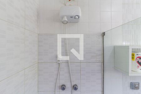 Casa à venda com 382m², 4 quartos e 4 vagas Casa à venda com 382m², 4 quartos e 4 vagasBanheiro da Suíte 1