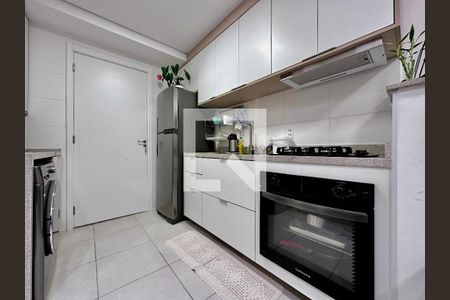 Cozinha de apartamento para alugar com 1 quarto, 26m² em Jardim Mirante, São Paulo