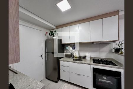 Cozinha de apartamento para alugar com 1 quarto, 26m² em Jardim Mirante, São Paulo
