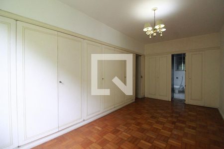 Apartamento à venda com 220m², 3 quartos e 1 vagaSuíte