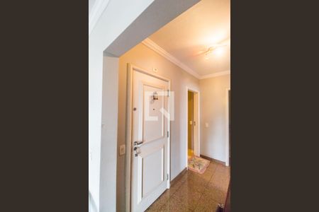 Apartamento à venda com 202m², 4 quartos e 3 vagasEntrada