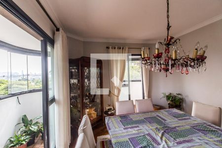 Apartamento à venda com 202m², 4 quartos e 3 vagasSala de Jantar