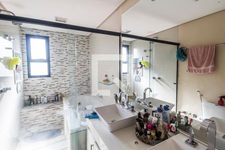 Apartamento à venda com 202m², 4 quartos e 3 vagasBanheiro da Suíte 