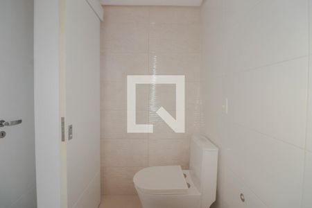 Apartamento à venda com 145m², 3 quartos e 3 vagas Apartamento à venda com 145m², 3 quartos e 3 vagasBanheiro da Suíte 1