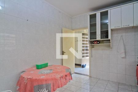 Casa para alugar com 245m², 4 quartos e sem vagaCozinha
