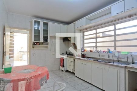 Casa para alugar com 245m², 4 quartos e sem vagaCozinha