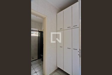 Casa para alugar com 245m², 4 quartos e sem vagaÁrea de Serviço