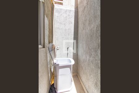 Casa à venda com 170m², 3 quartos e 2 vagasLavanderia