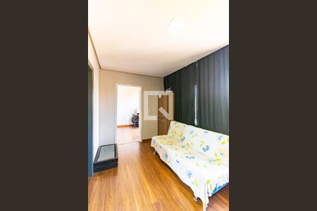 Casa à venda com 170m², 3 quartos e 2 vagasQuarto 3